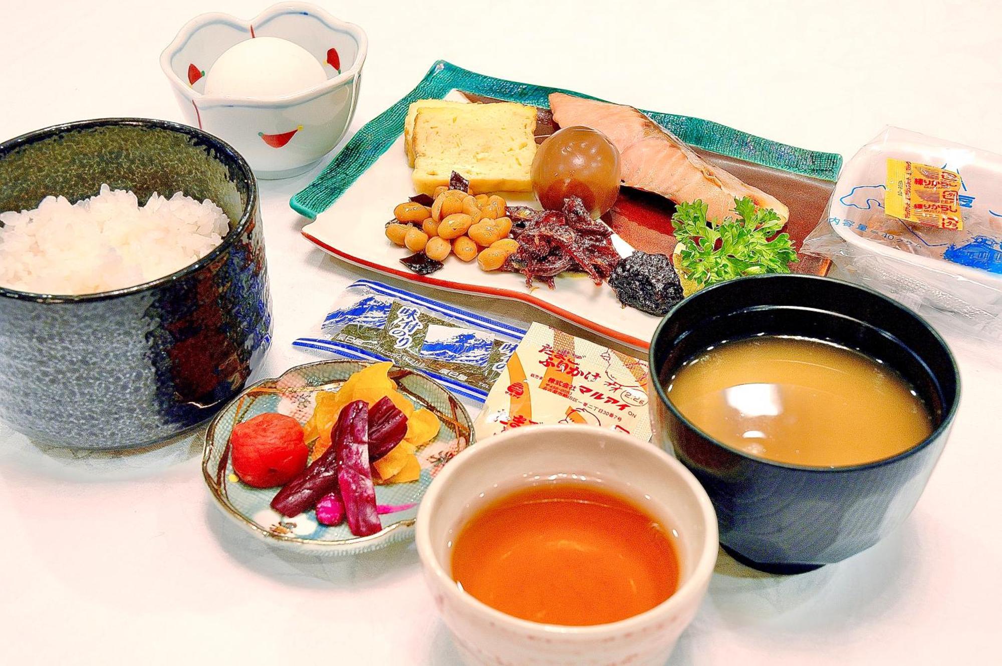 Himeji Ekimae Universal Hotel Minamiguchi מראה חיצוני תמונה